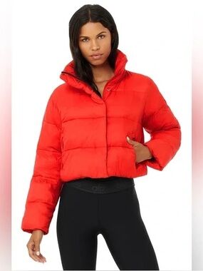 Alo Yoga Gold Rush Puffer Jacket Red Cropped Boxy M